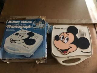 Vintage Walt Disney Mickey Mouse Shelcore Phonograph Record Player 1970 (pg127b)