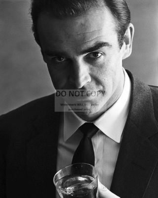 Sean Connery Legendary Actor - 8x10 Publicity Photo (da836)