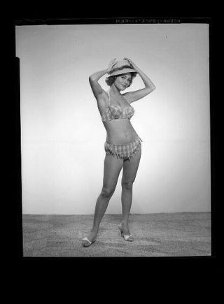 Z806b Vintage 1950s Hollywood 4x5 " Negative Photo Sexy Woman Model In Bikini