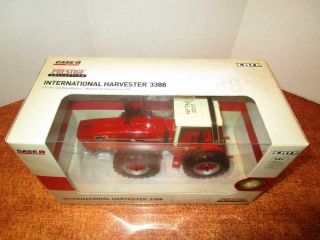 Ertl Case Ih International 3388 2,  2 Nat.  Farm Toy Museum Prestige Edition 1/32