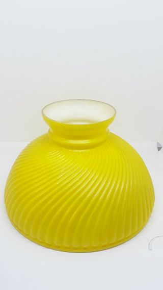 Aladdin Coleman Oil Lamp Shade Yellow Cased Swirl 10” Fitter B&h Rayo