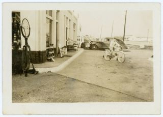 Vintage 1948 Snapshot Photo Gas Service Station Kid Schwinn B6 Bicycle Autocycle