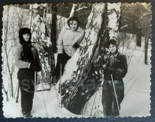 1950s Winter Snow Ski Sports Three Girls Young Women At Tree Ussr Vintage Photo