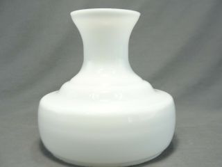 Scarce Vintage Milk Opal Glass Light Lamp Chimney Shade 8 " W Spread 5 " Fitter