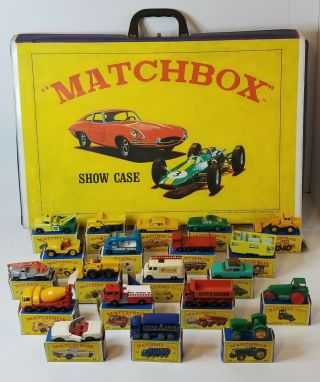 Vintage 1966 Matchbox Collector Case With 20 Cars With Boxes