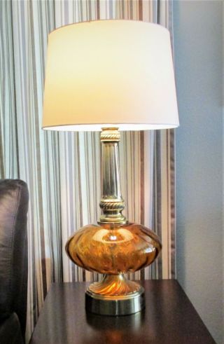 Vtg Hollywood Regency Mid - Century Modern Amber Glass Globe 3 - Way Lamp