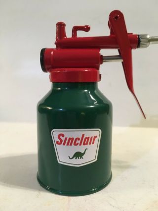 SINCLAIR Vintage Trigger Pump OIL CAN Gasoline Station Gas Garage Motor USA Car 2