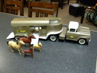 60’s Nylint Thoroughbred Farms Truck And Horse Trailer 4 Horses
