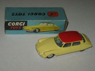 Corgi Toys No.  210 Citroen D.  S.  19 Yellow With Red Roof Near