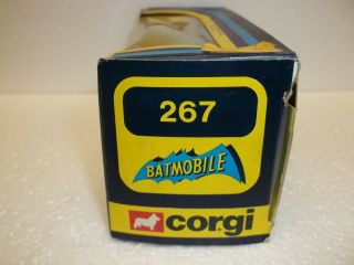 Corgi Batmobile for homer1 - 5694 2