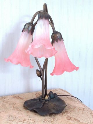 3 Fluted Flower Lamp With Lotus Base