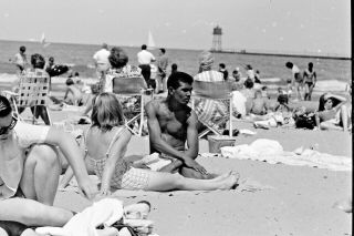 Vtg 1950s 35mm Negative Beach Scene African American Guy Sunbathers 945 - 15