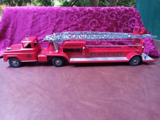 1950s Tonka Toys 5 Ariel Ladder Fire Truck.  No.  700 - 6
