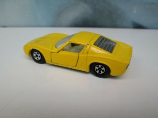 Matchbox/ Lesney 33c Lamborghini Miura Yellow - Superfast - CREAM Interior 3