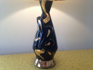 Vtg.  MCM Black & Gold Abstract Ceramic Elec.  Table Lamp w/ 50s Fiberglass Shade 2