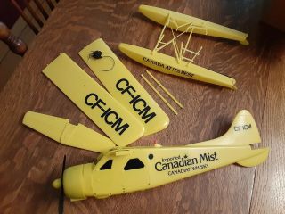 Vintage Canadian Mist Subassembled Floatplane Model 1:24 Scale