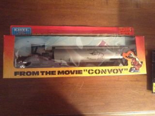 Ertl Trucks Of The World Convoy Rubber Duck Unpunched