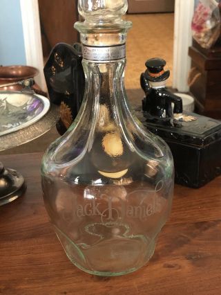 Vintage Jack Daniels 1901 Etched Glass Decanter Bottle 1.  75 L With Stopper