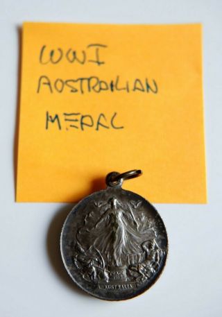 Vintage WWI Australian 1919 Victory Peace Medal 3