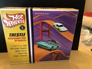 Vintage Old Stock 1968 Hot Wheels 5 Trestle Accessory Mattel Redline