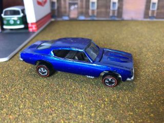 Hot Wheels Redline Custom Barracuda Blue W/gray Interior 1967 Mattel