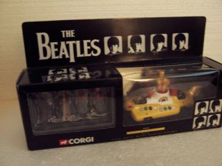 Corgi Beatles Yellow Submarine W/beatles Figures - Nib