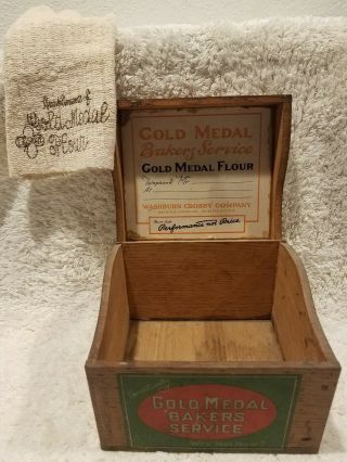 Vtg Rare Gold Medal Flour Washburn Crosby Co Wood Recipe Box & Dish Cloth Decor