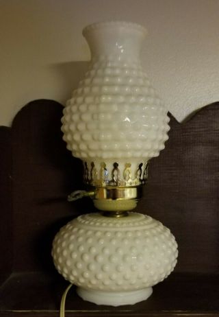 Vintage Milk Glass Hobnail Electric Hurricane Table Lamp 12”