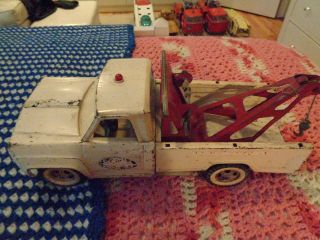 Vintage Red And White Tonka (mound Minn) Aa Wrecker Truck Or Restore