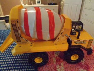 Vintage Black And Yellow Tonka Cement Mixer With Red And White Bowl