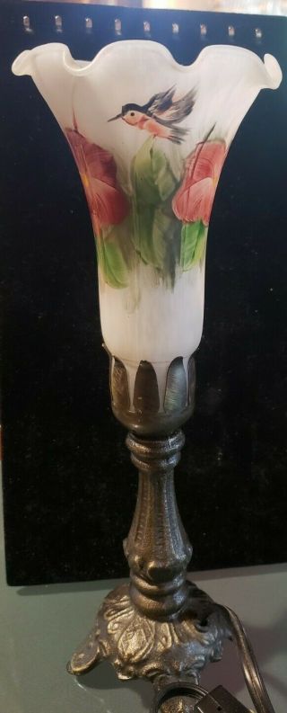 Vintage Accent Table Lamp 12 " With Glass Tulip Shade Humming Bird And Petunias