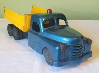 Early Structo Toys International Harvester Cab Dump Truck 50 