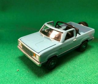 Greenlight Decorated Sample - 1:64 1977 Plymouth Trail Duster (green Machine)