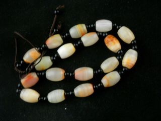 21 Inches Unusual Chinese Old Jade Beads Short Necklace N025