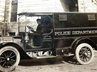 RPPC - Moline IL - Police Department Truck - Wagon - Auto - Illinois - Ill - RP - Real Photo 2