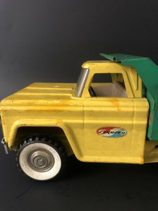 Vintage Structo Dump Truck 1966 Pat 3307291 Yellow Cab Green Bed Pressed Steel 2