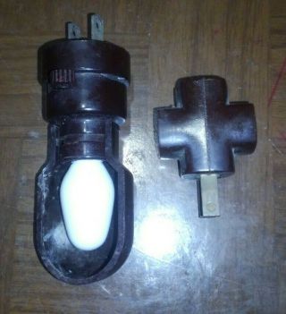 Vintage Mid Century Plug In Night Light Brown Bakelite & 3 Way Plug