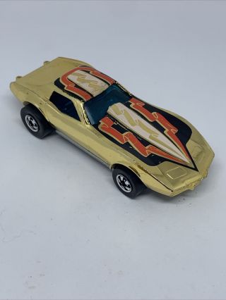 Vtg 1975/1976 Hot Wheels Corvette Stingray Flying Color Series Gold Chrome