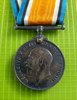 British 1914 - 1918 Ww1 King George V Medal W/ribbon - Named Pte.  T.  F.  Wade