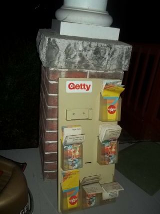 Getty Oil Map Holder With 35 Maps 1960 