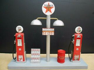 " Texaco " Gas Pump Island Display W/gas Price Sign,  1:18th,  Hand Crafted,
