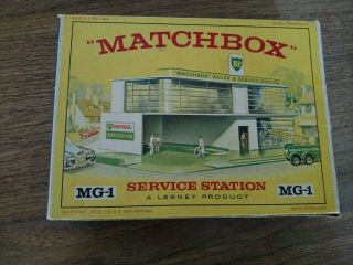 Vintage Matchbox Lesney Mg - 1 Service Station Bp Garage Empty Box Only England