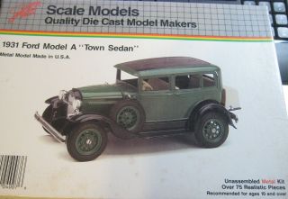 1931 Ford Model A Town Sedan 4007 Kit Diecast Scale Models Hubley