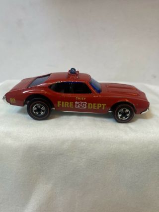 Vintage 1969 Redline Hot Wheels - Fire Department Chief - Red With Blue Tinted