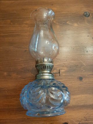 Vintage Small Scallopped Glass Oil Kerosene Lamp Made In Hong Kong 8 "