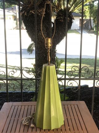 Vintage Royal Haeger Lamp