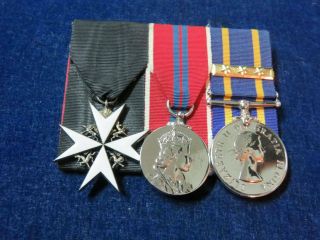 Named Orig Full Size Qe Ii Rcmp Long Service & Good Conduct Medal Group 35 Years