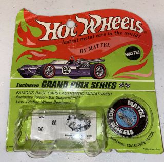 Hot Wheels 1968 Redline Chaparral 2g Collectors Button Opened Package