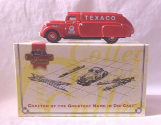 Jca Matchbox - Collectibles - Yym36834 - 1937 Dodge Airflow Tanker - Red - Texaco