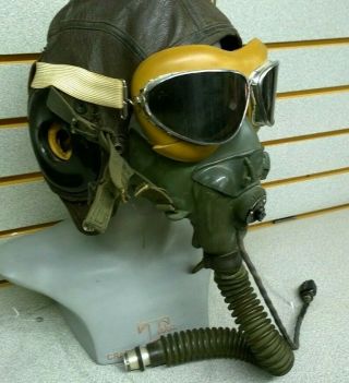 Wwii U.  S.  Army Air Force Type A - 11 Leather Flying Helmet With Goggles & O2 Mask
